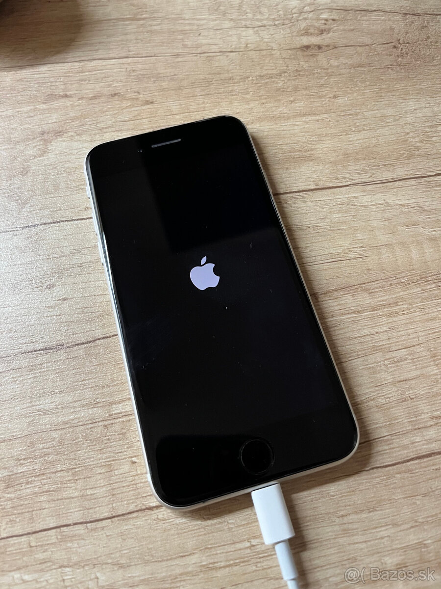 Apple Iphone SE 2022 (128 GB) - 2