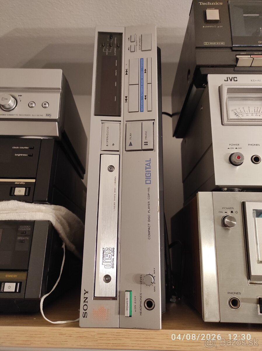 SONY CD P 11S TOP MODEL ROK 83 - 2