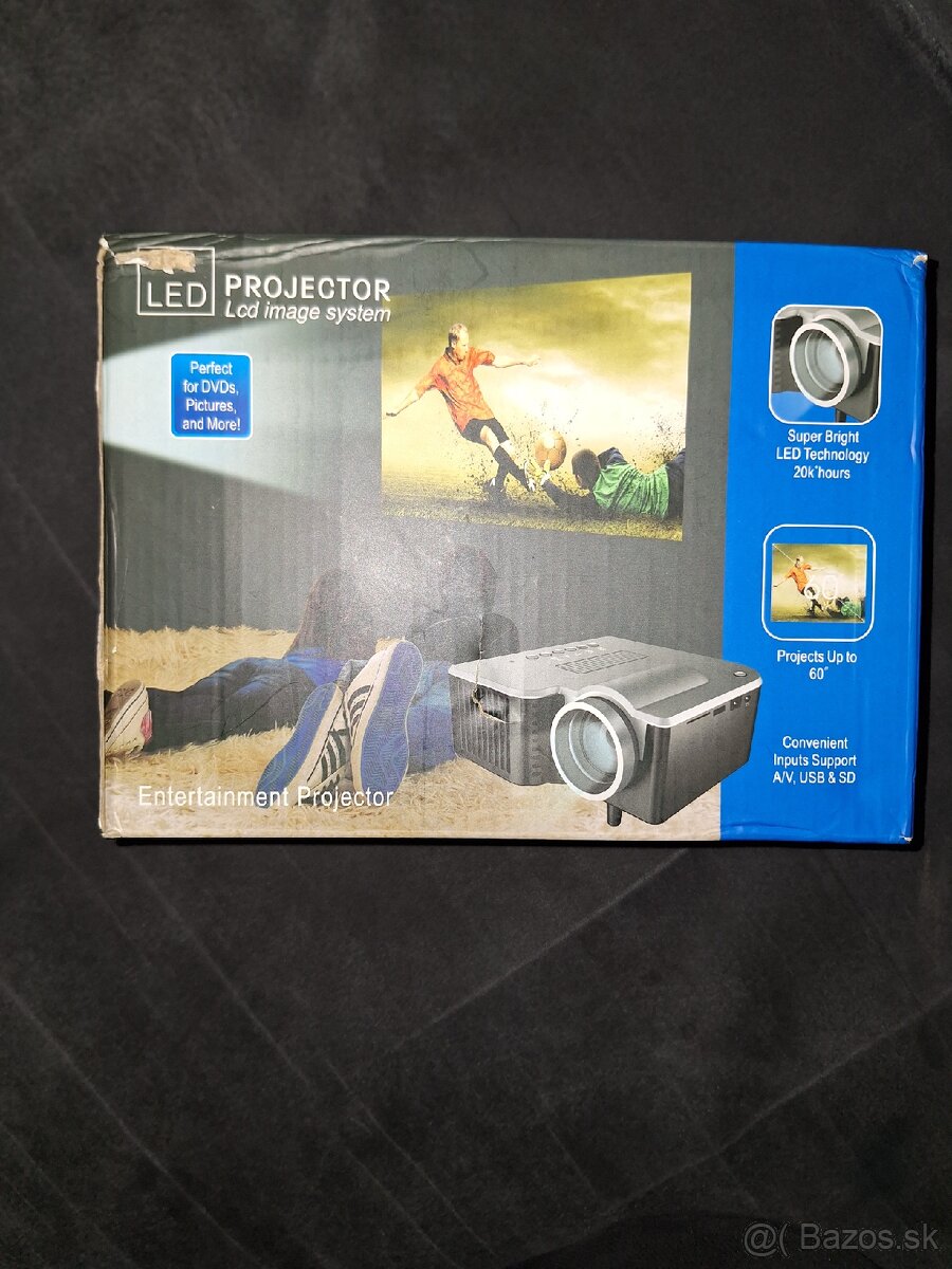 Malý LED projektor - 2