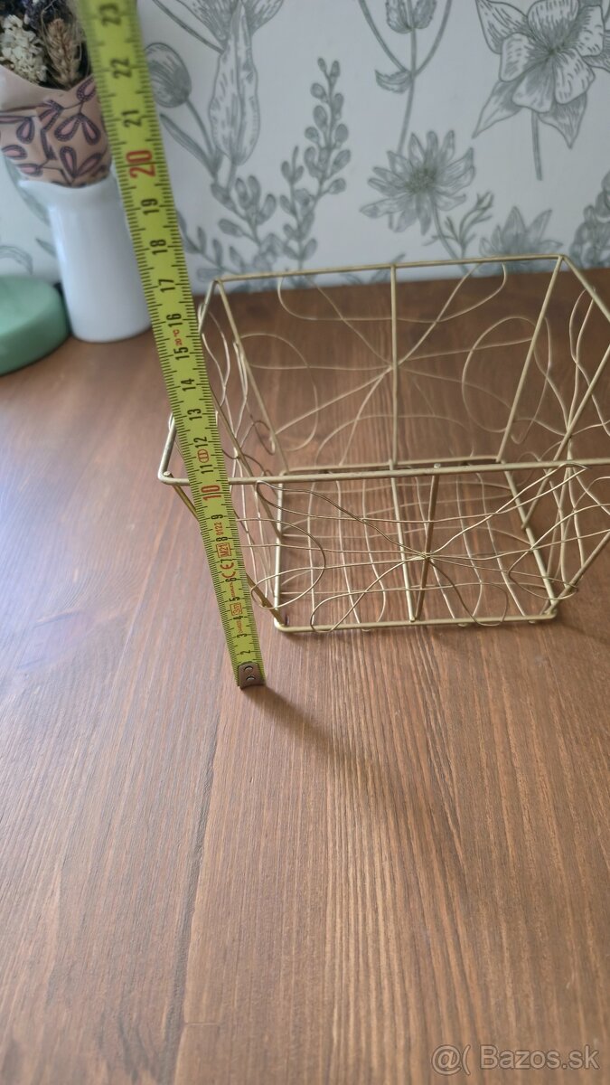 zlaty kovovy kosik / pouzity na svadbe - 2