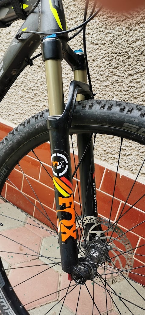 mongoose tyax expert 29" - 2