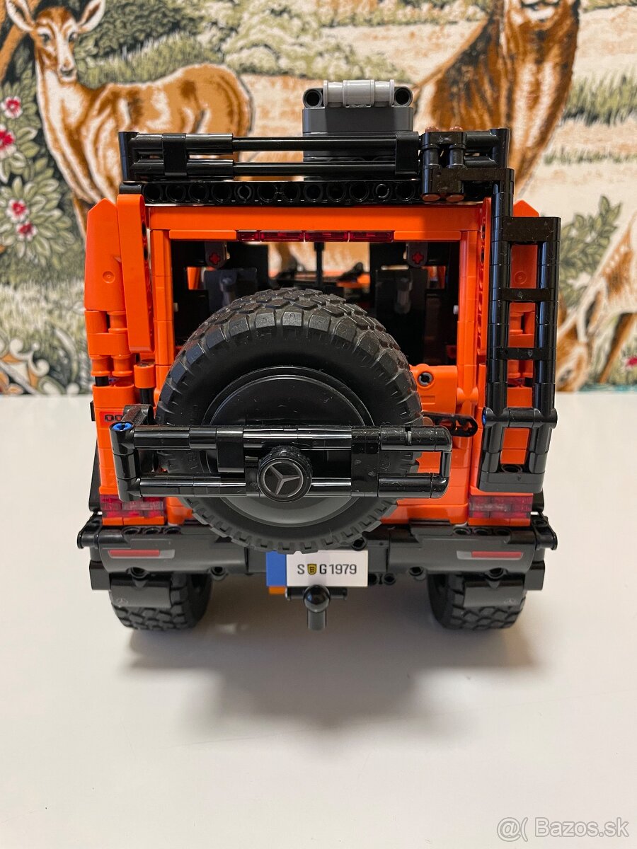 Lego Technic Mercedes Benz G 500 - 2