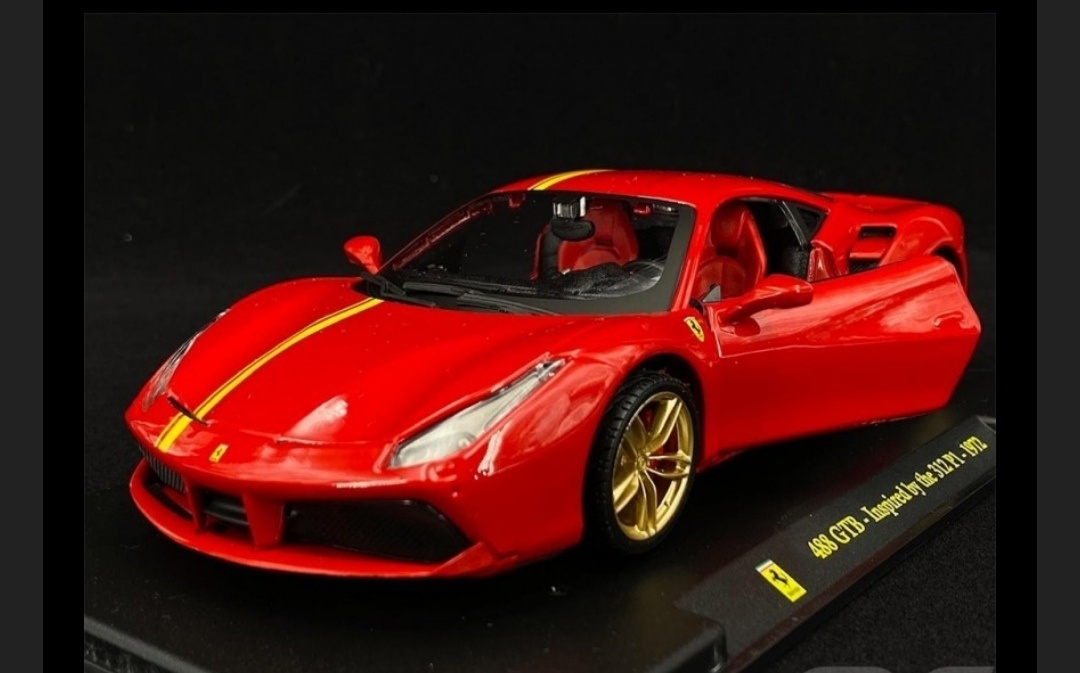 FERRARI 488 GTB 1:24 - 2