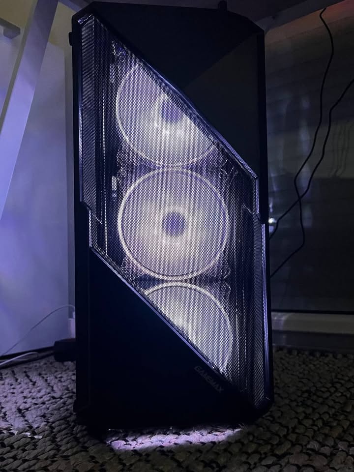 Herny PC RTX 5060ti | AMD Ryzen 5 7500F - 2