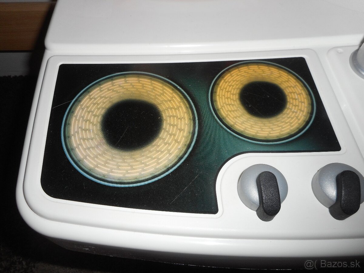 Detská kuchynka Smoby + detské riadiky - 2