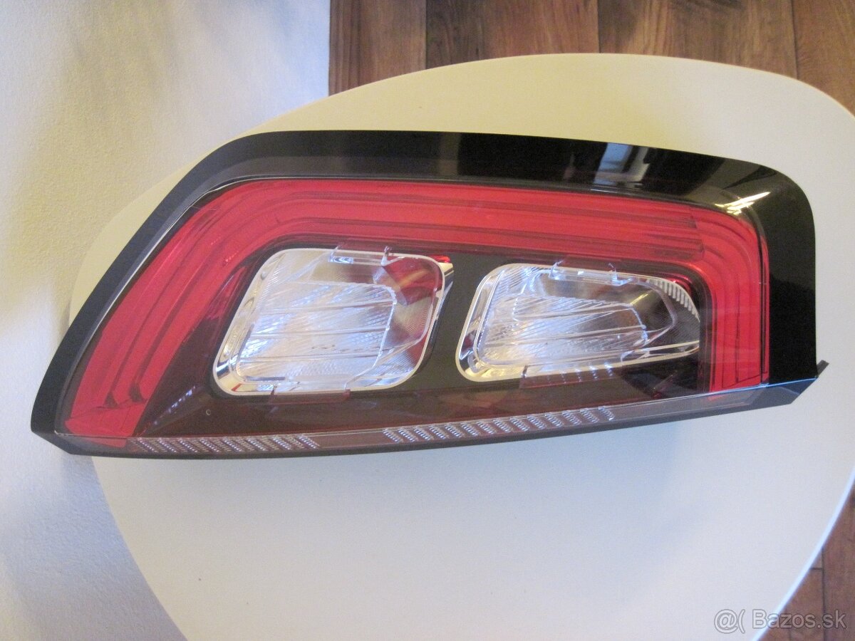 ľavé zadné svetlo - 2