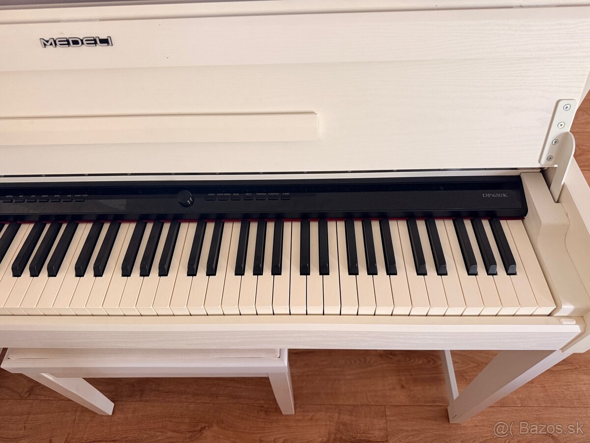 Digitalne piano Medeli DP650K biele - 2