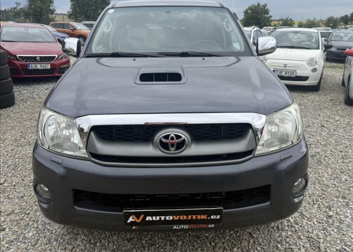 Toyota Hilux 3,0 D-4D AUTOMAT 4X4 126kW nafta automat 127 kw