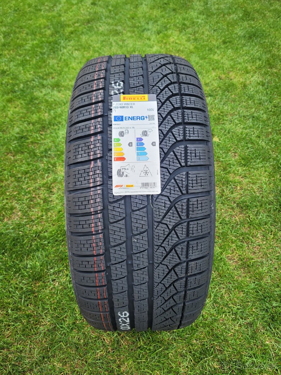 255/40r19 nová zimná sada - 2