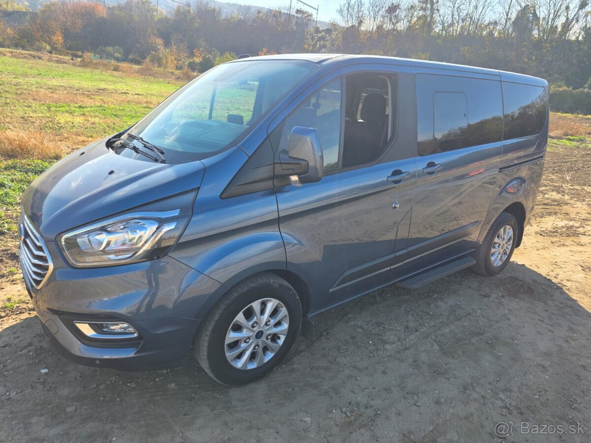 FORD TOURNEO CUSTOM - 2