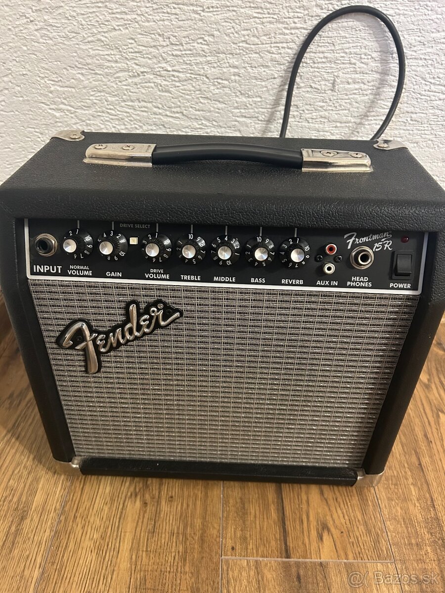 FENDER FRONTMAN 15R 38W GUITAR AMP - 2