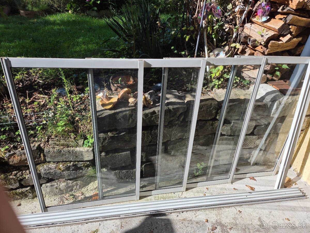 Balkomove presklenie 4 dielne - 2