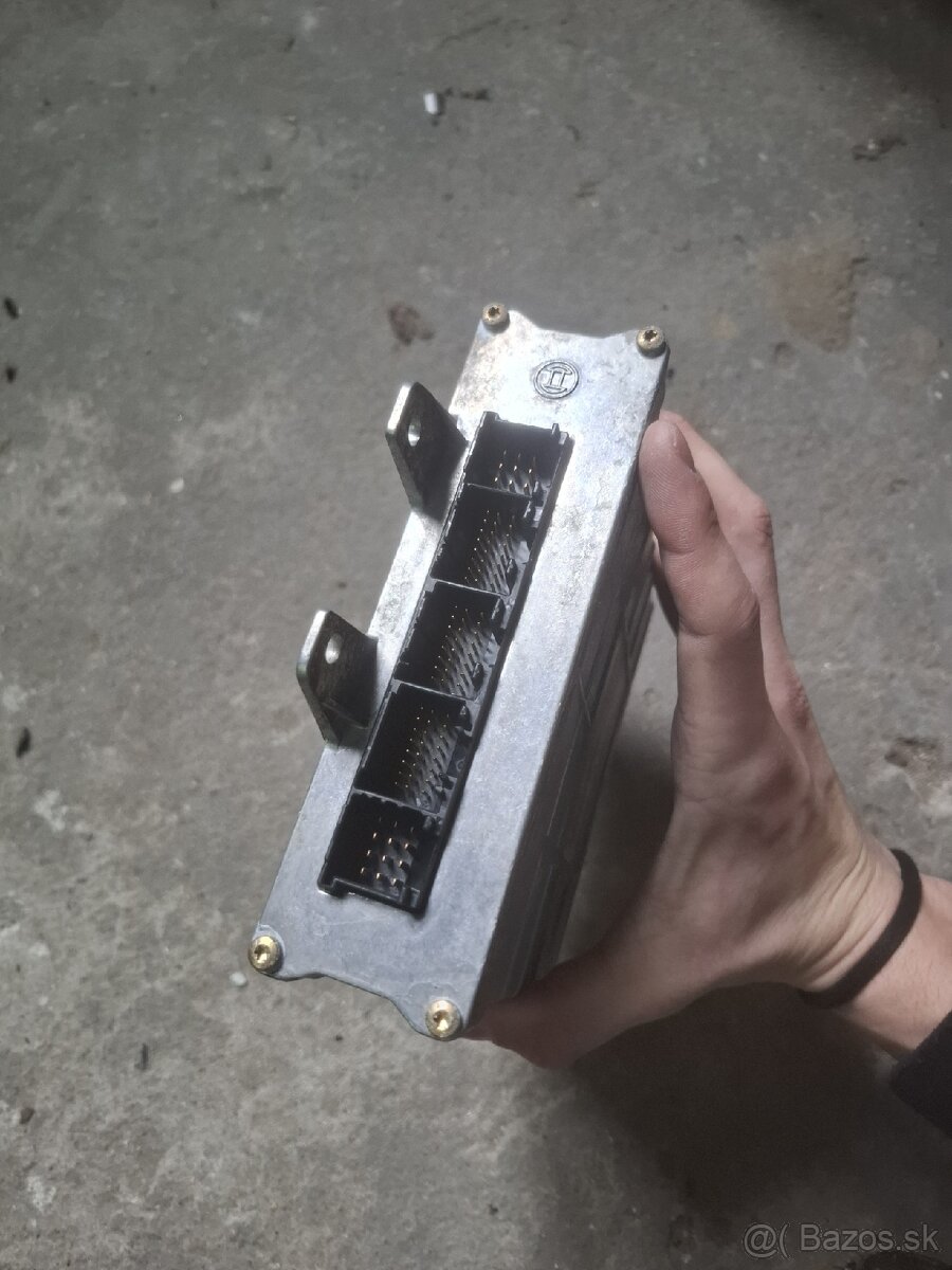 Riadiaca jednotka motora - 2