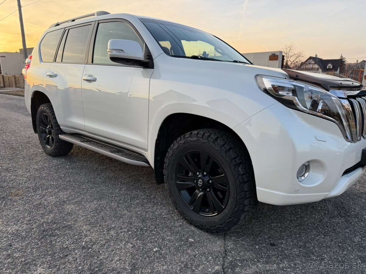 Toyota Land Cruiser 150