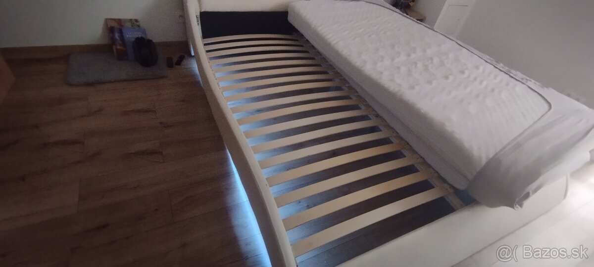 Manželka posteľ 200x180 - 2