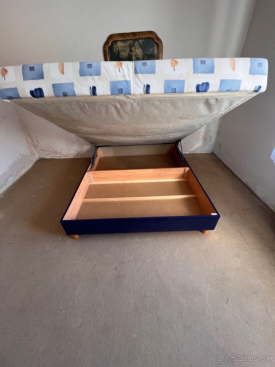 Manželská posteľ - 2