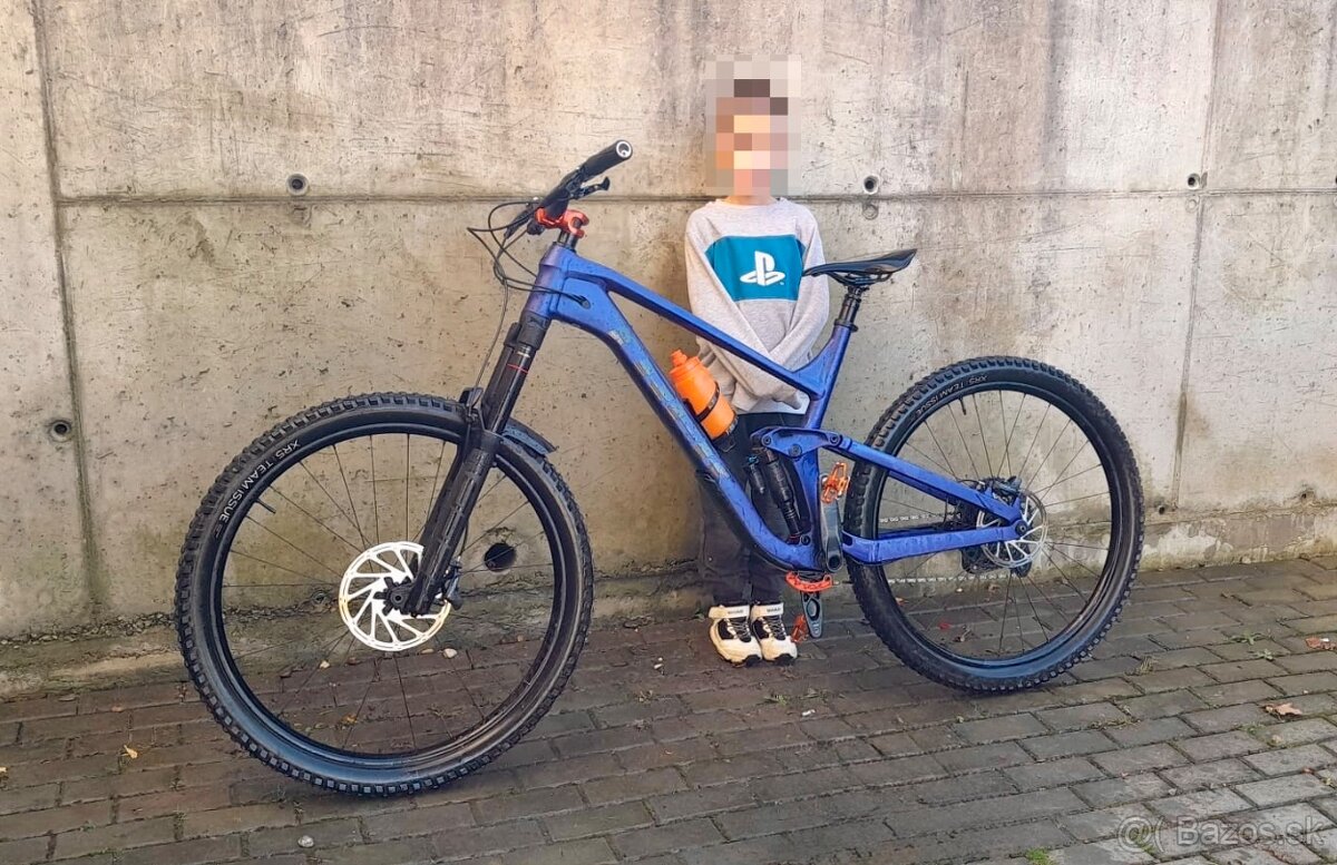 Trek slash 8 GX blue mat - 2