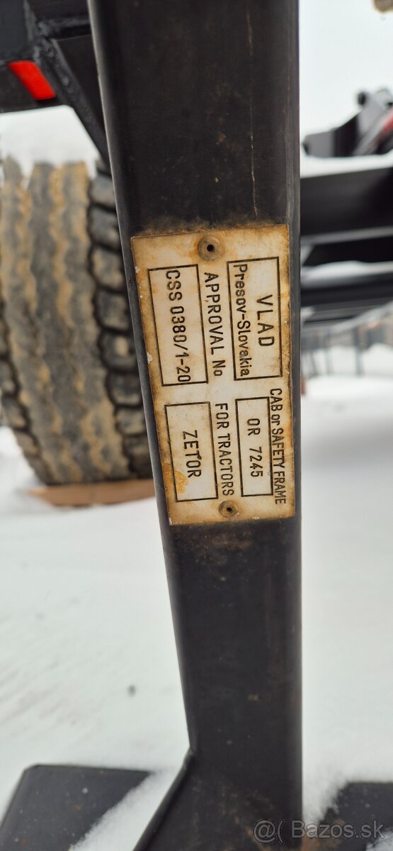 Zetor ochranny rám - 2