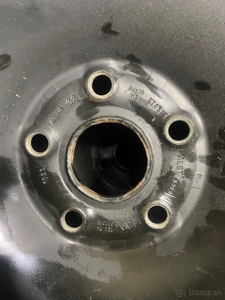 Predam disky + puklice id.4 id.5 - 2