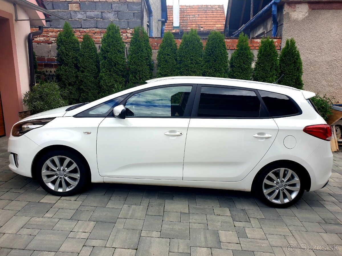 Kia Carens 1.7 CRDi - 2