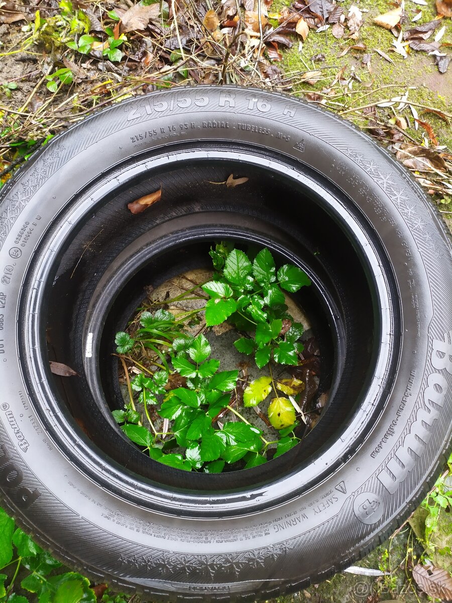 2ks 215/55 R16 zimné Barum - 2