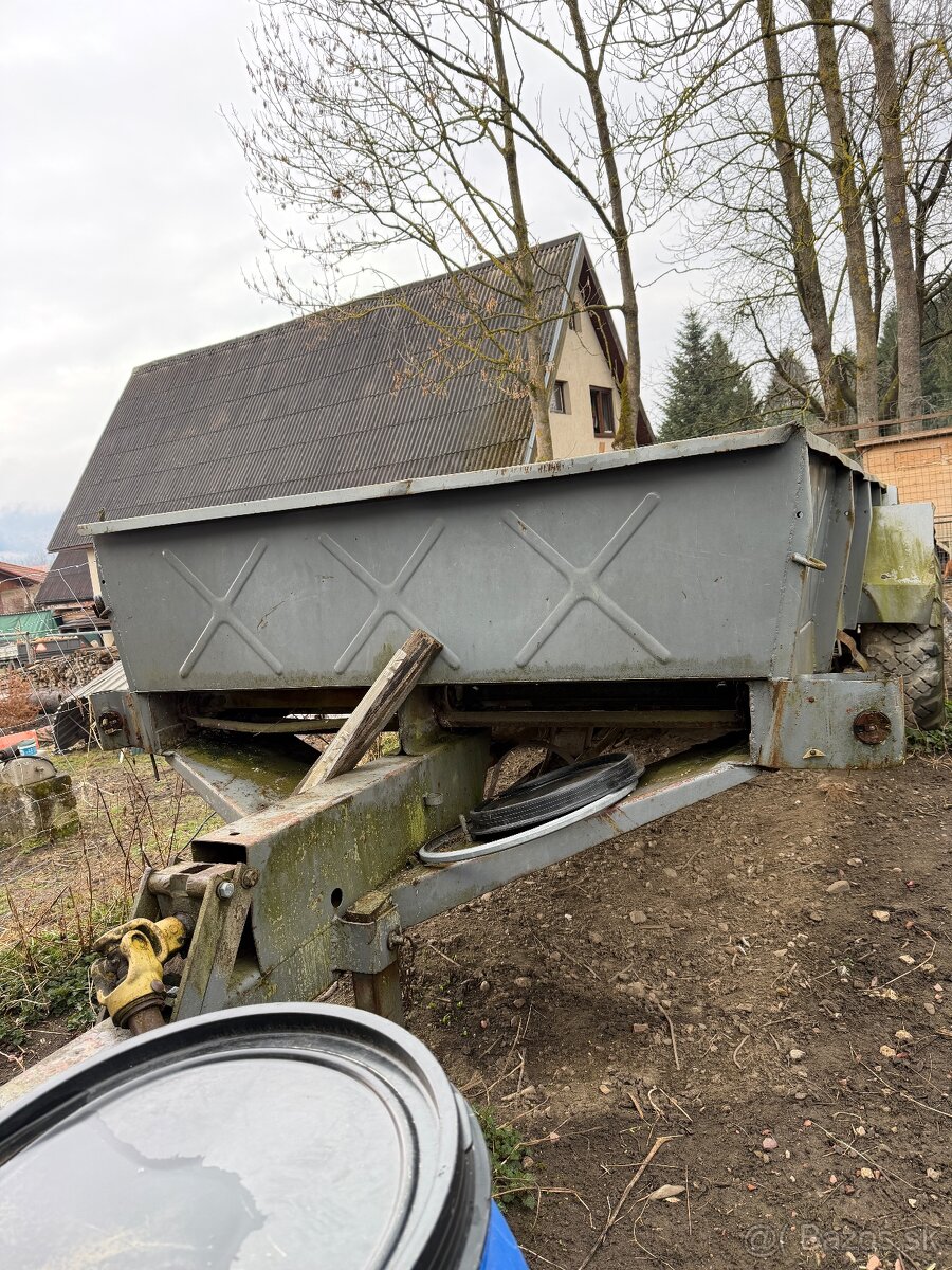 Rozmetadlo maštalného hnoja - 2