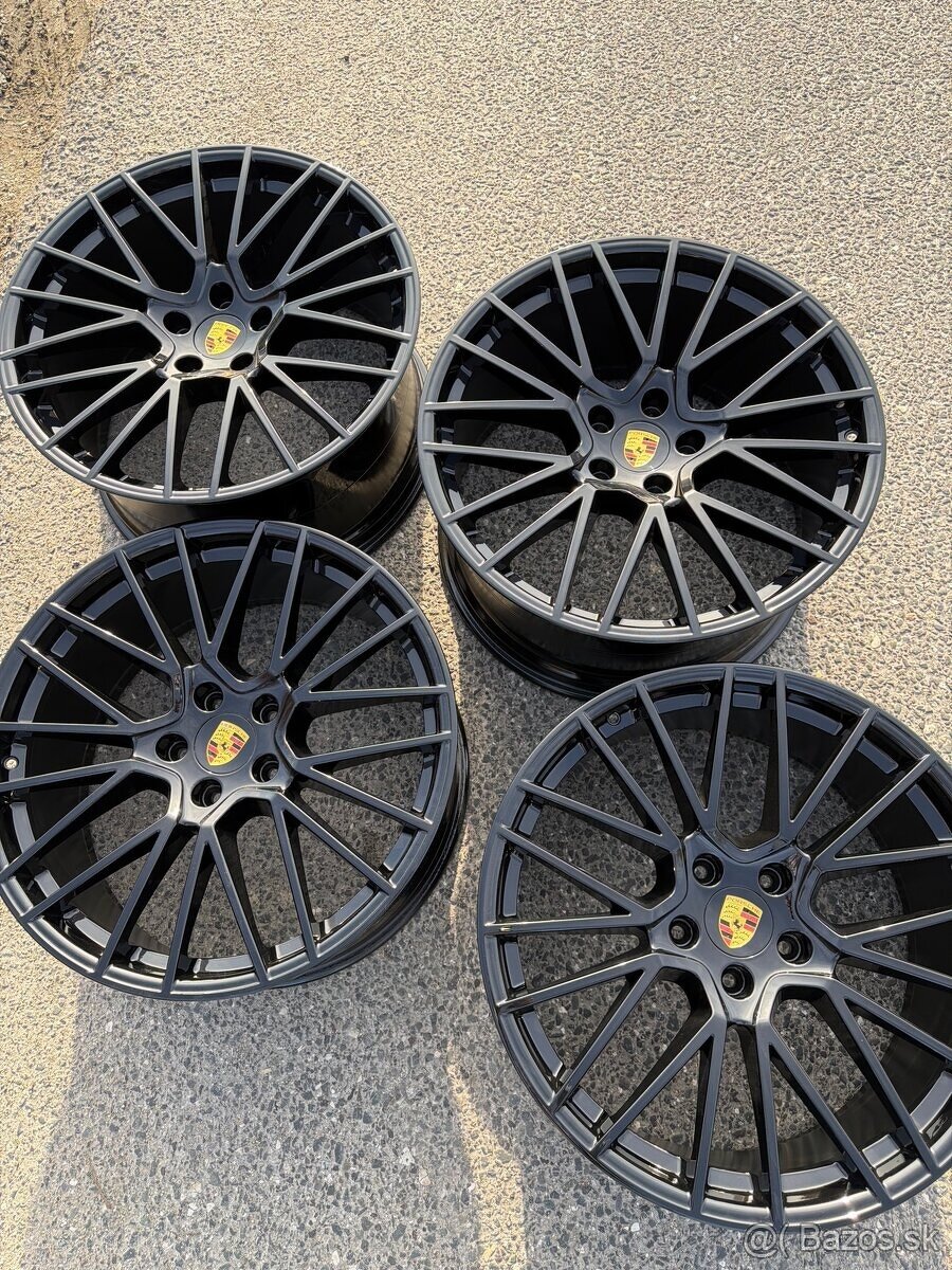 Original Porsche Cayenne Coupe E3 - 22” - 2