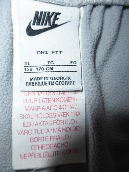 kraťase nike veľk.158-170 - 2