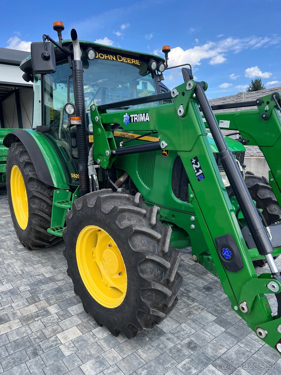 John Deere 5820 s Novým Nakladacom - 2