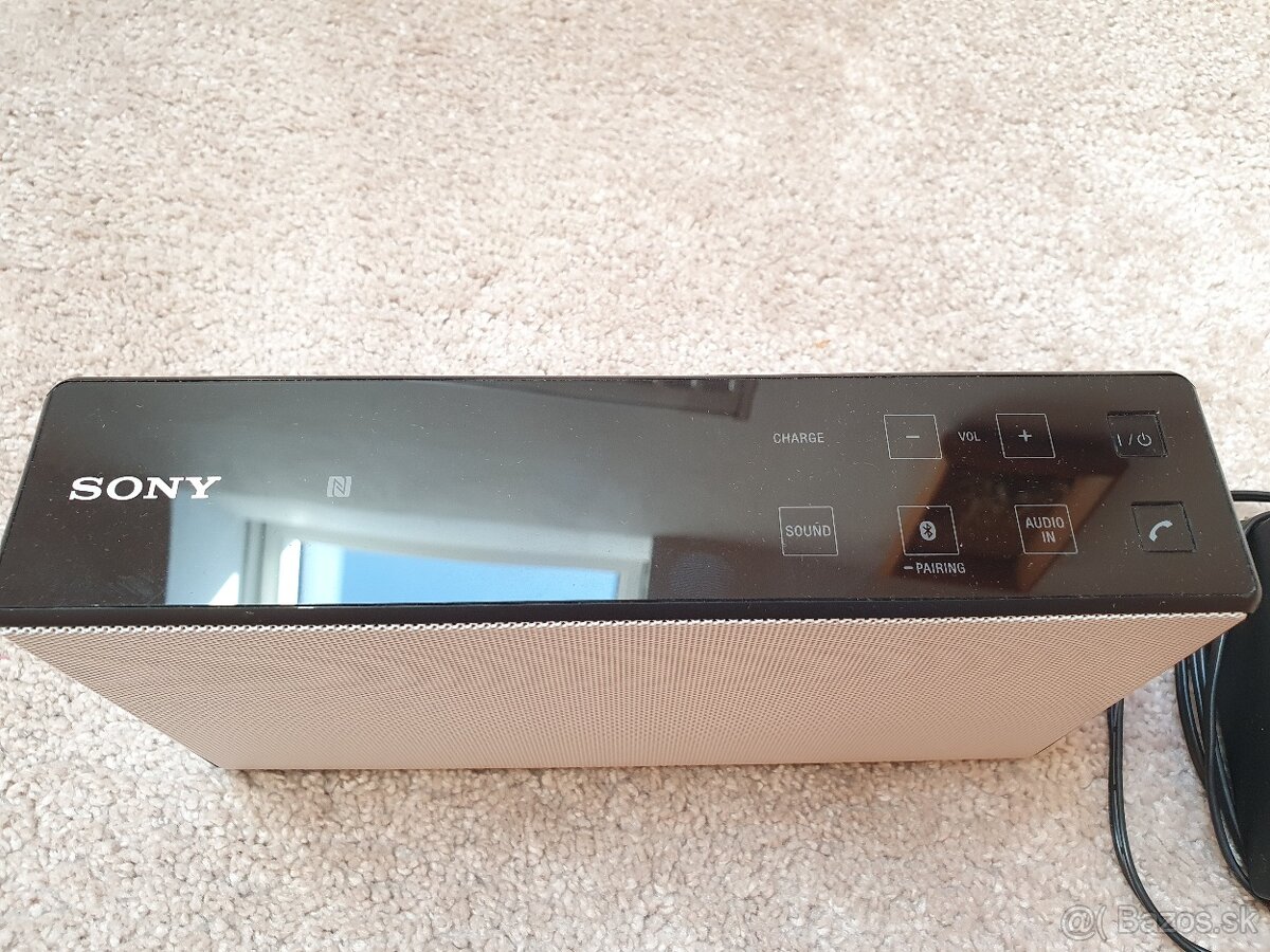 Sony SRS-X5 Bluetooth reproduktor - 2