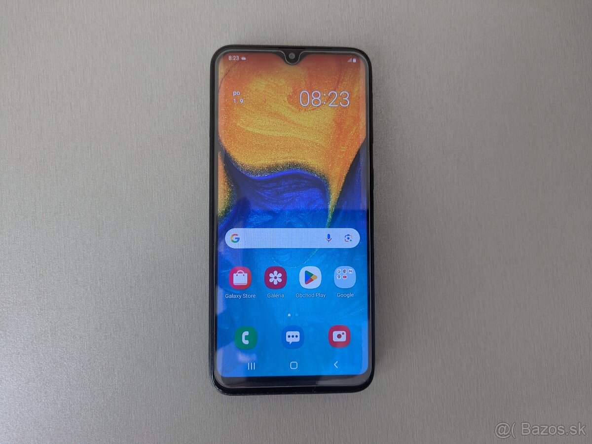 Samsung Galaxy A20e v dobrom stave - 2