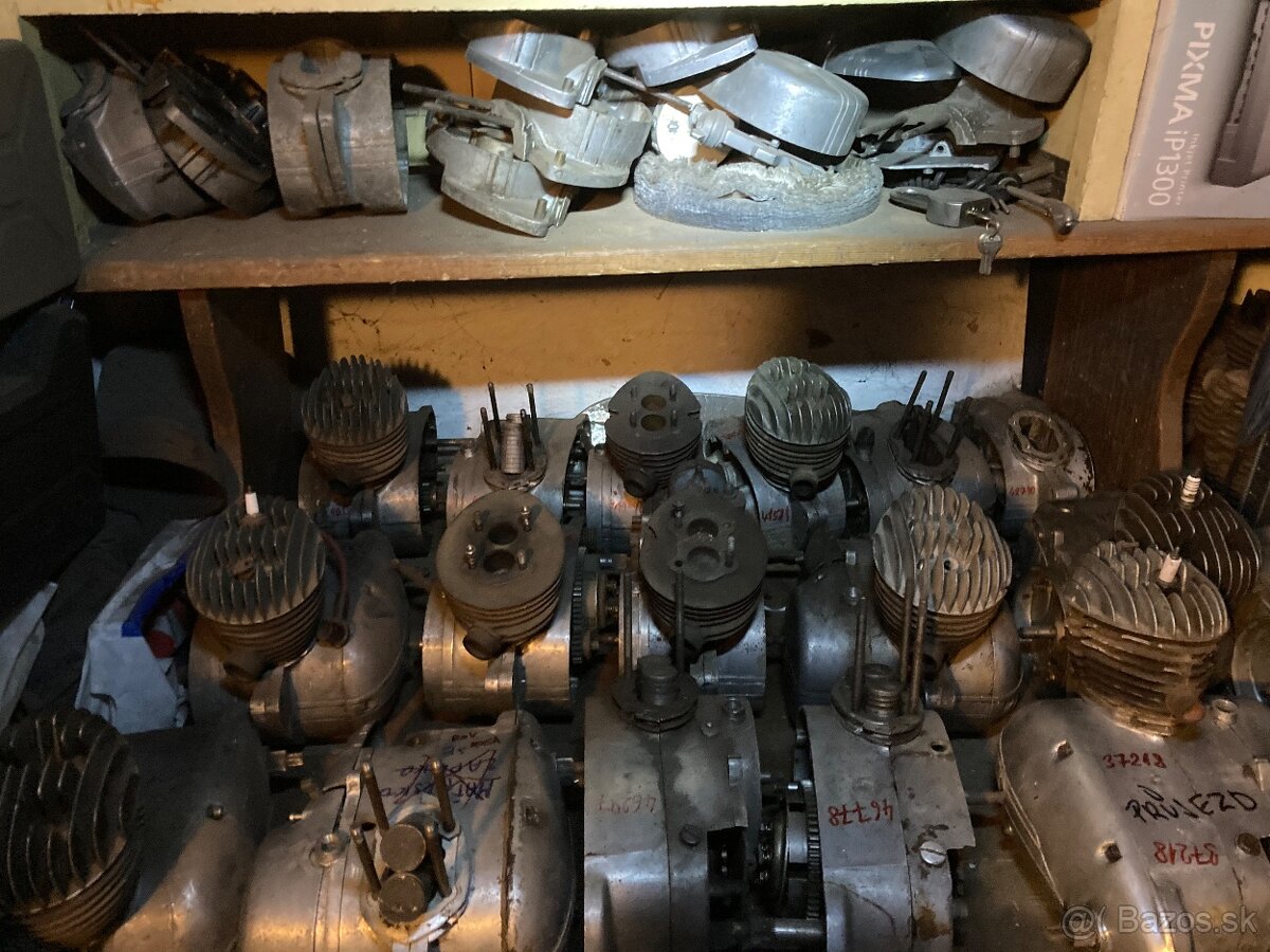 Manet 90 Dvoupíst 1948-1951 motory - 2