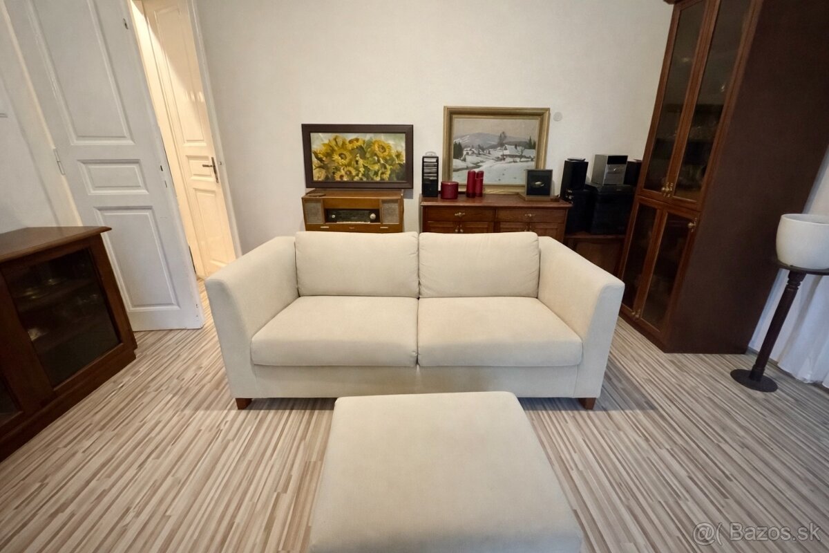 Exkluzívny 5-izbový meštiansky byt v centre Lučenca – 114 m² - 2