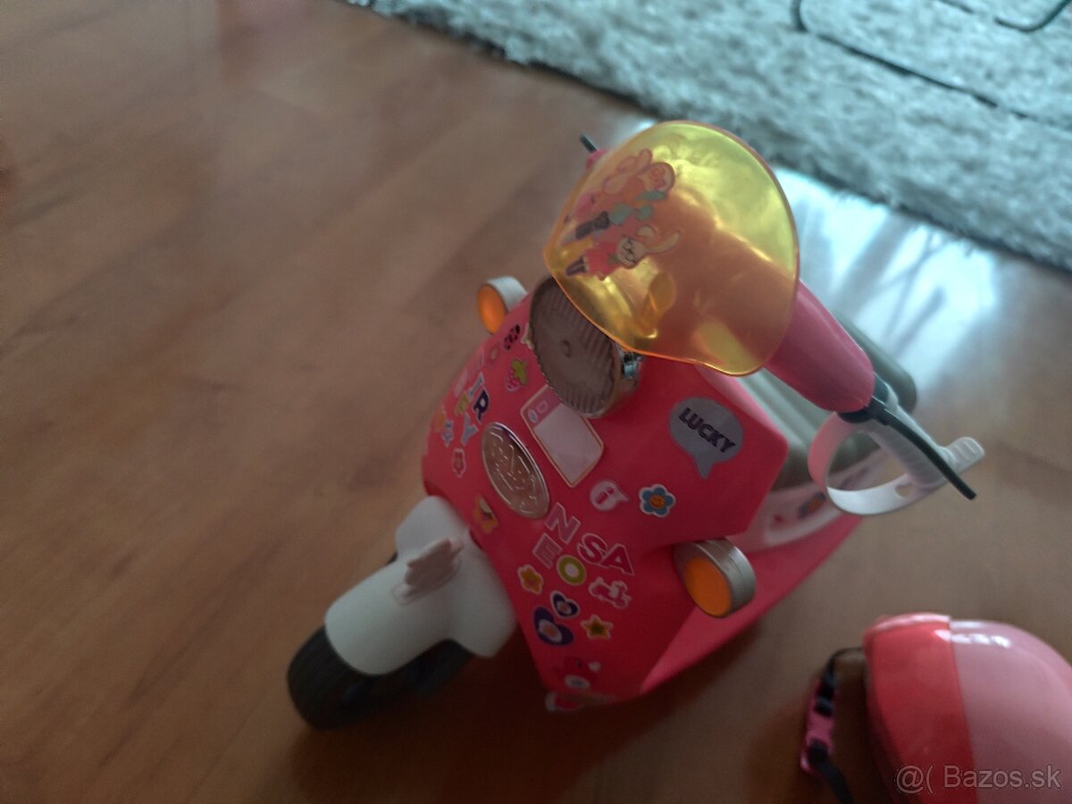 Baby born skúter aj s prilbou - 2