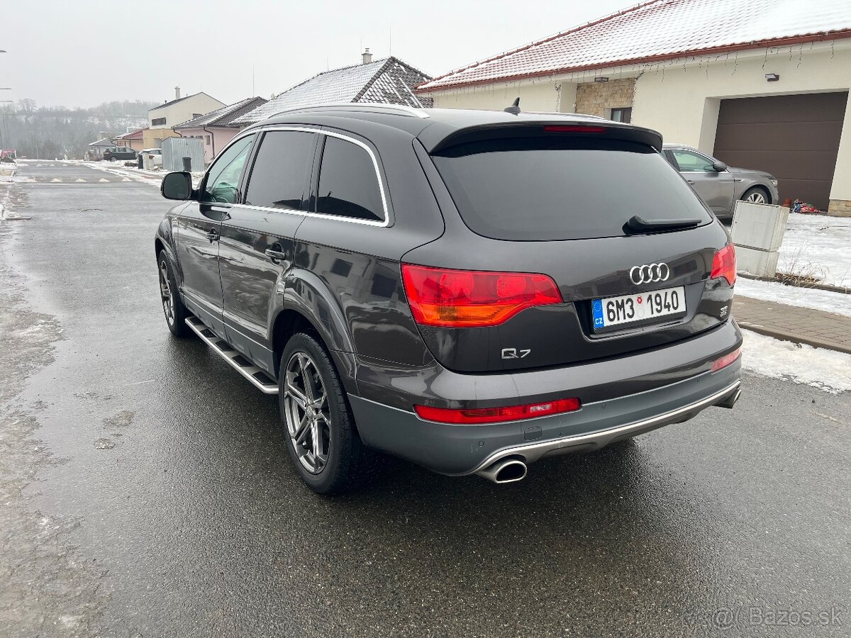 AUDI Q7 3.6 VR6 po servise - 2