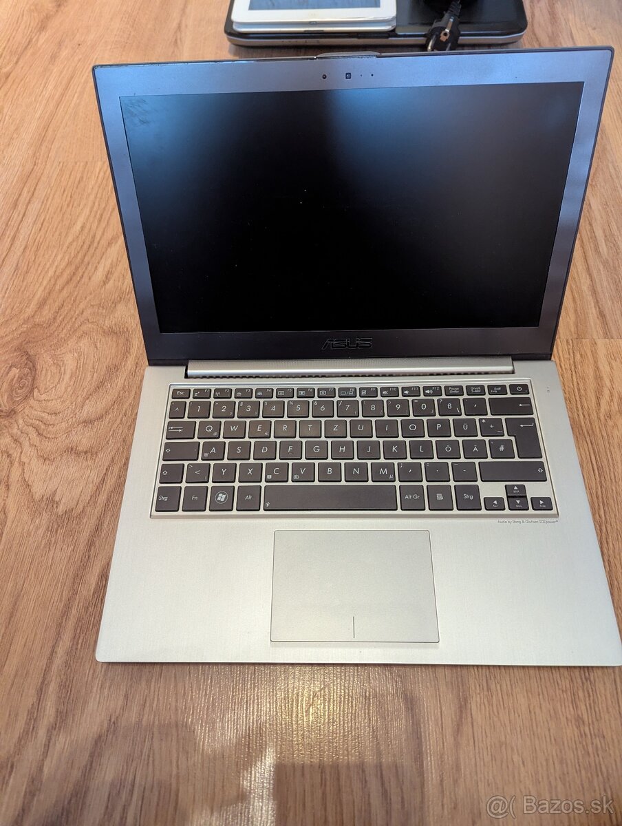 ASUS Zenbook – i5 / 6GB RAM / 512GB SSD / NVIDIA - 2