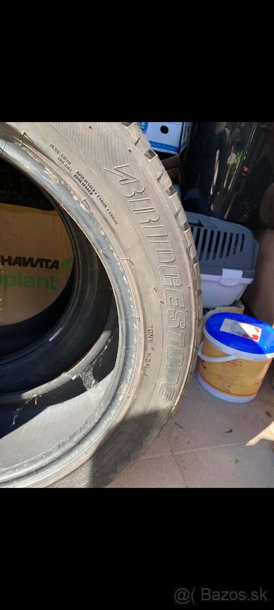 Predam zimne pneu 23550R19 - 2