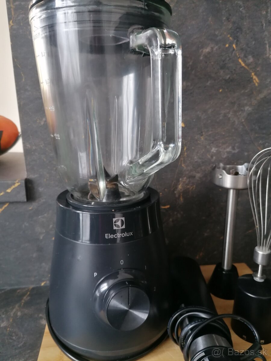 Mixér elektrolux +tycovy mixér, šlahač - 2