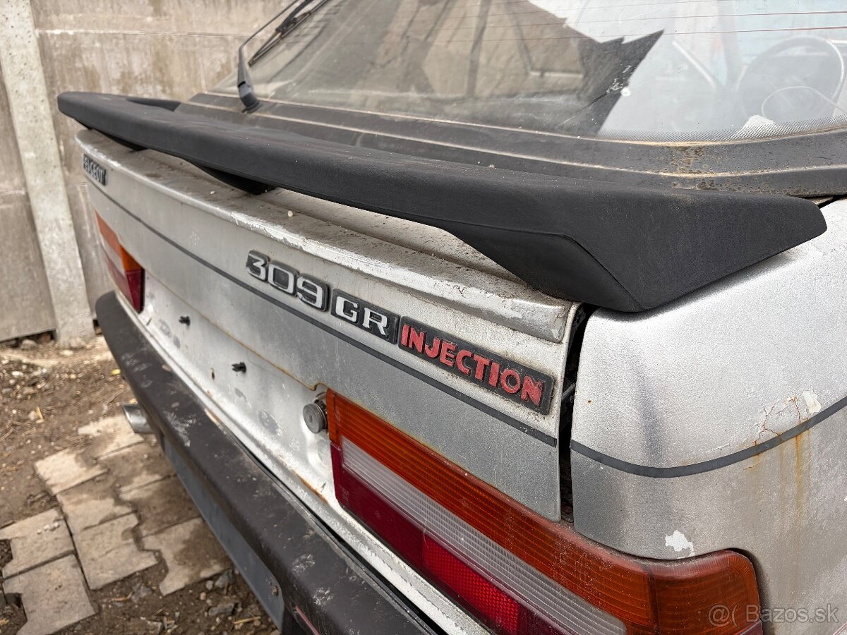 Peugeo 309 Gti - 2