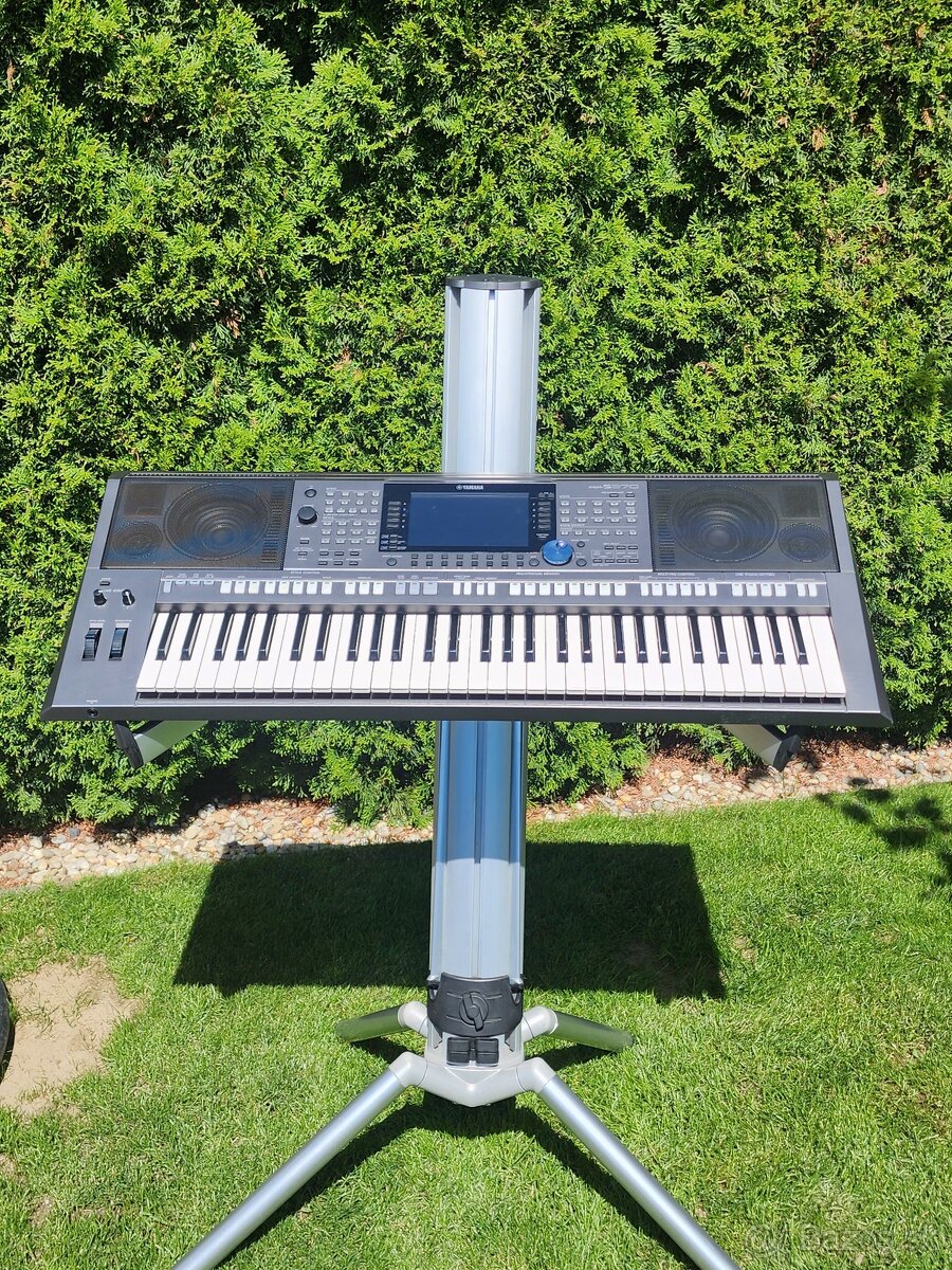 Predám Yamaha psr s970 - 2