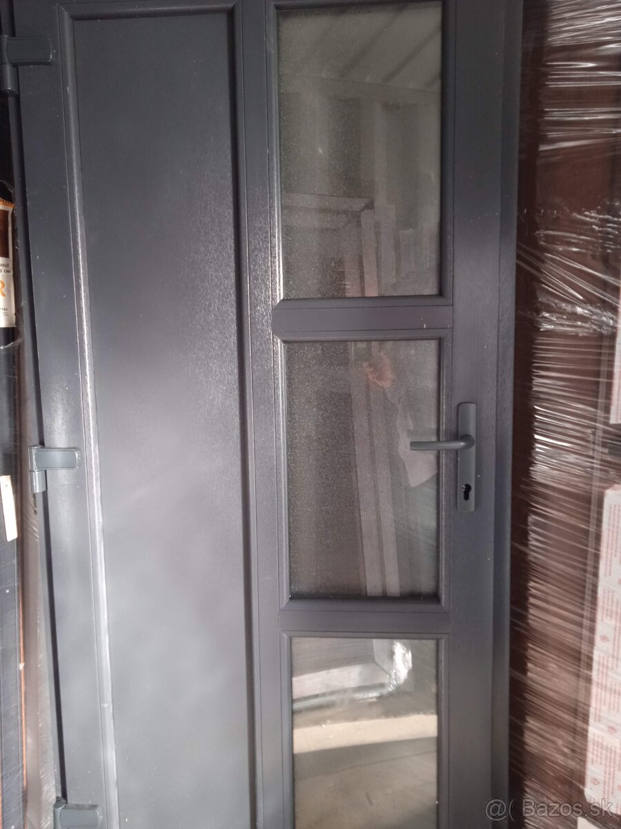 kvalitne pvc vchodove dvere - 2