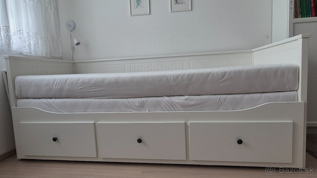 Predám posteľ Ikea Hemnes - 2