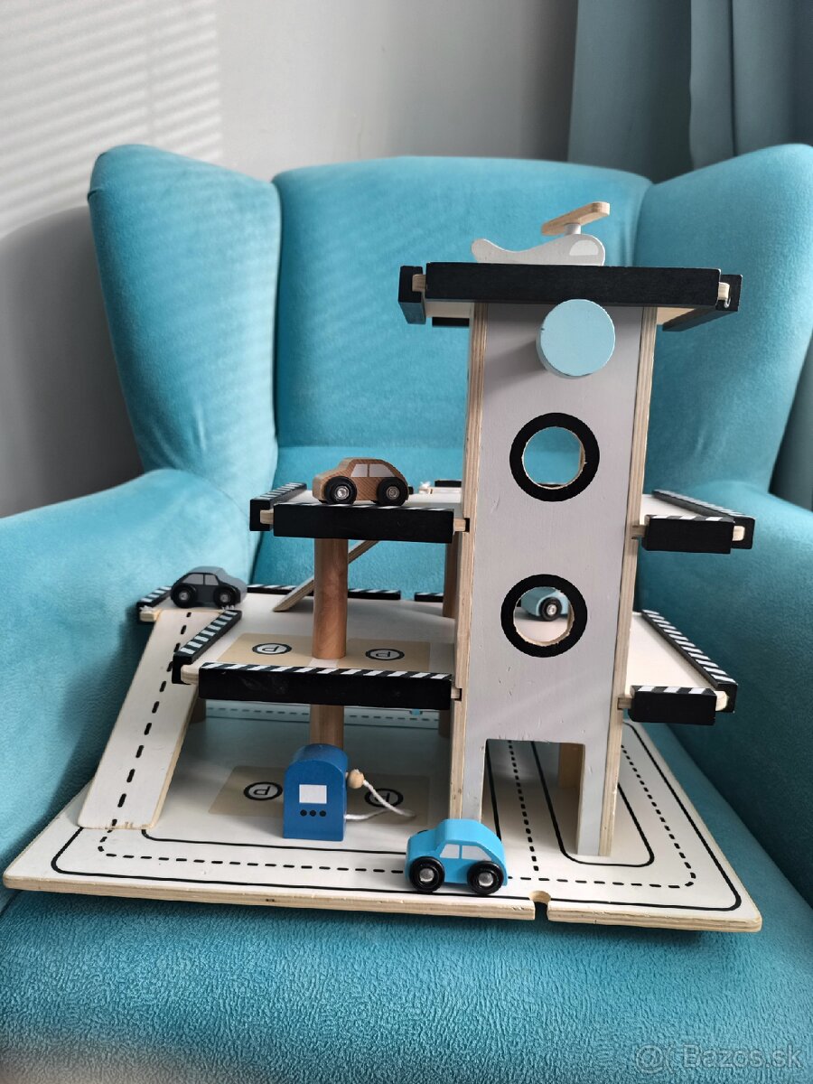 Drevená parkovacia garáž Jabadabado - 2