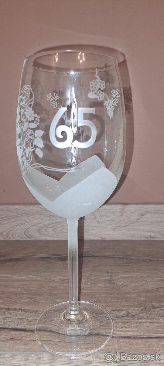 Plechove krabice a pohare k vyrociu - 2