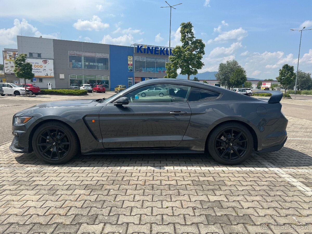 Ford Mustang V6 3.7 2017 GT350 body kit - 2