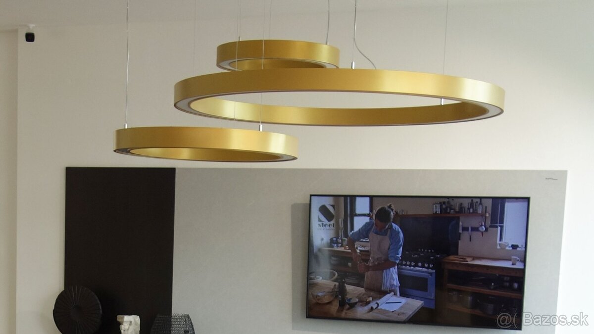 Zostava 3 kruhových zlatých svietidiel, výpredaj z predajne - 2