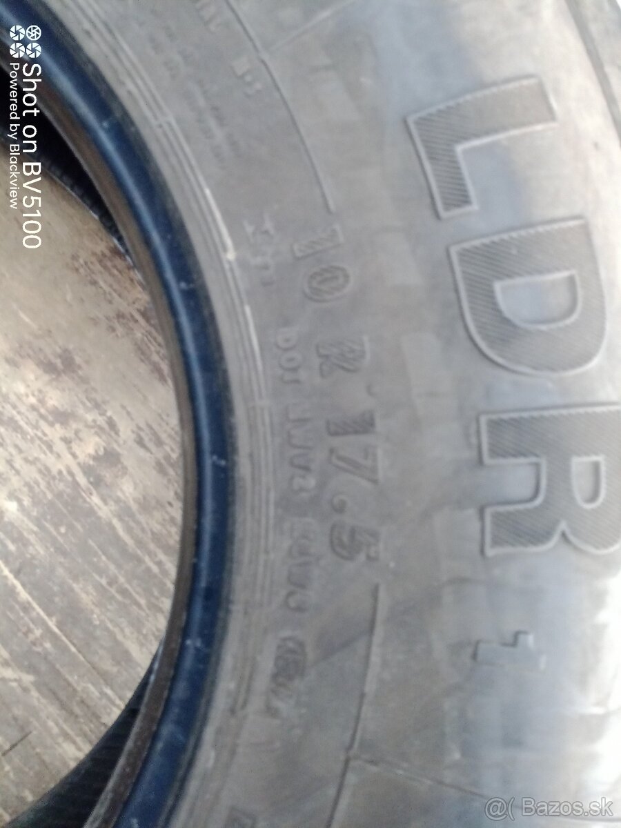 R 17,5 pneumatiky , kolesá - 2