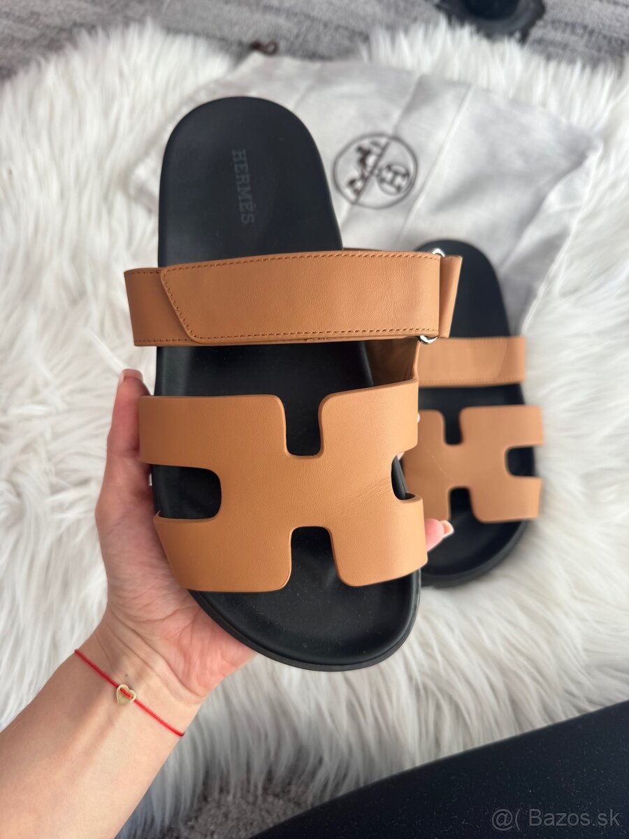 Hermes šľapky chypre - 2