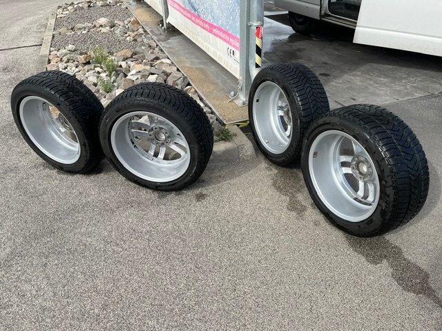 225/50 R17 225/50r17 audi a4 b9 - 2