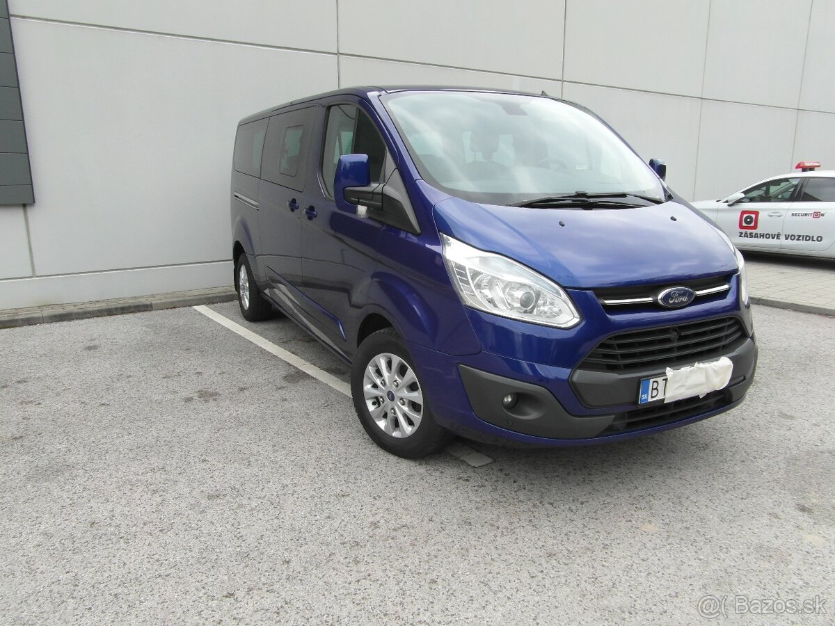 Ford Tourneo Custom - 2